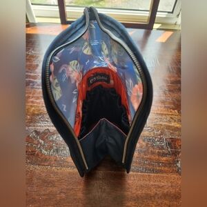 Lug Canoe Cosmetic Case - EUC - Aloha Navy